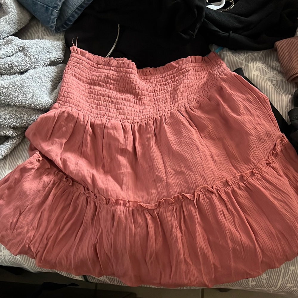 Pink flow skirt